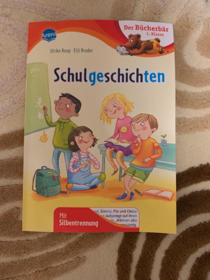 Versch.  Bücher zum Vorlesen bzw. vor dem Schulanfang und Spiele in Fuchstal