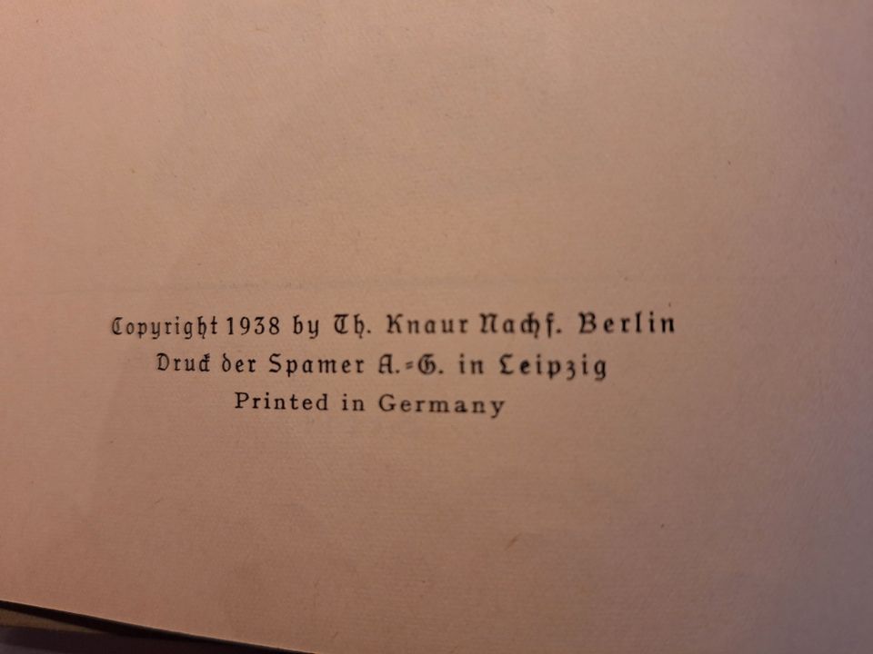 Antikes Buch "Deutsche Heldensagen" von 1918 in Chemnitz