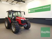 Massey Ferguson 4708 M ESSENTIAL Traktor Bayern - Manching Vorschau