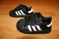 ** ADIDAS ** Sneaker  Gr.22 Schwarz ** NEUwertig ** Nordrhein-Westfalen - Troisdorf Vorschau