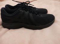 Nike Sport Sneaker 8,5 schwarz Brandenburg - Potsdam Vorschau