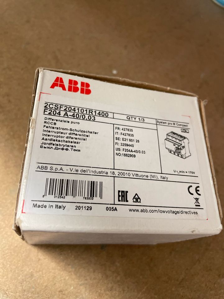 ABB Fehlerstrom Schutzschalter, F204 A-40/0,03, Neu in Kirchardt