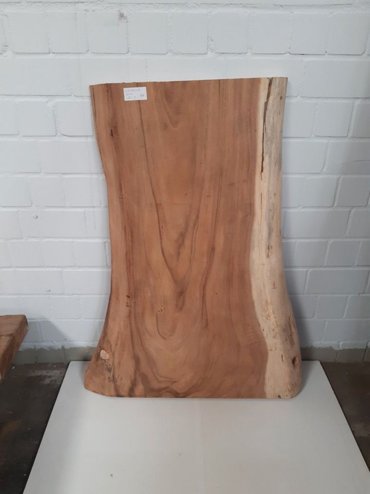 Suar Baumkante Tischplatte Holzplatte, Größe 120 x 63 x 8 cm in Essen