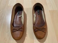 H&M Ballarinas Echtleder Gr 37 Kr. München - Oberhaching Vorschau