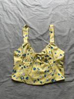 Neues Bershka crop Top gelb blau Blumen L Sommer ungetragen Nordrhein-Westfalen - Kleve Vorschau