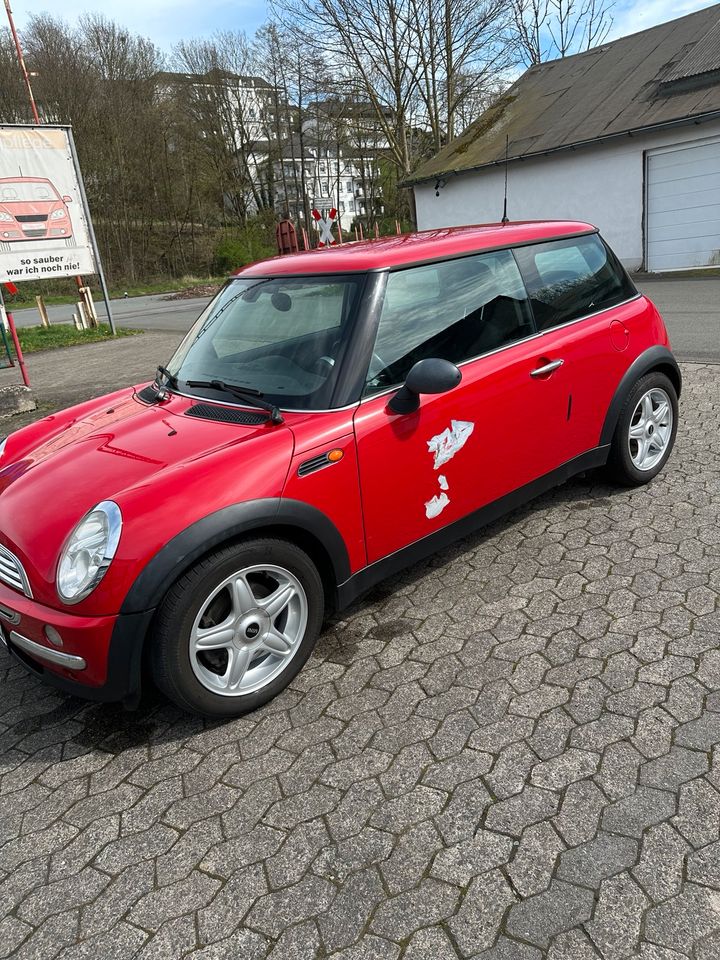 Mini One  Neu TÜV in Sundern (Sauerland)