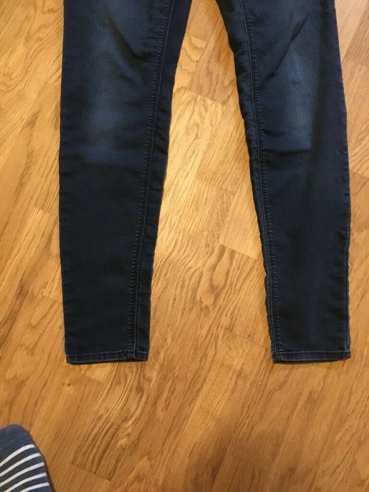 Umstands Hose Jeans Schwangerschaftskleidung 40 in Engen