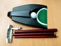 Tolles Golf Geschenk Set mit Hole und edlem Putter Hessen - Weiterstadt Vorschau