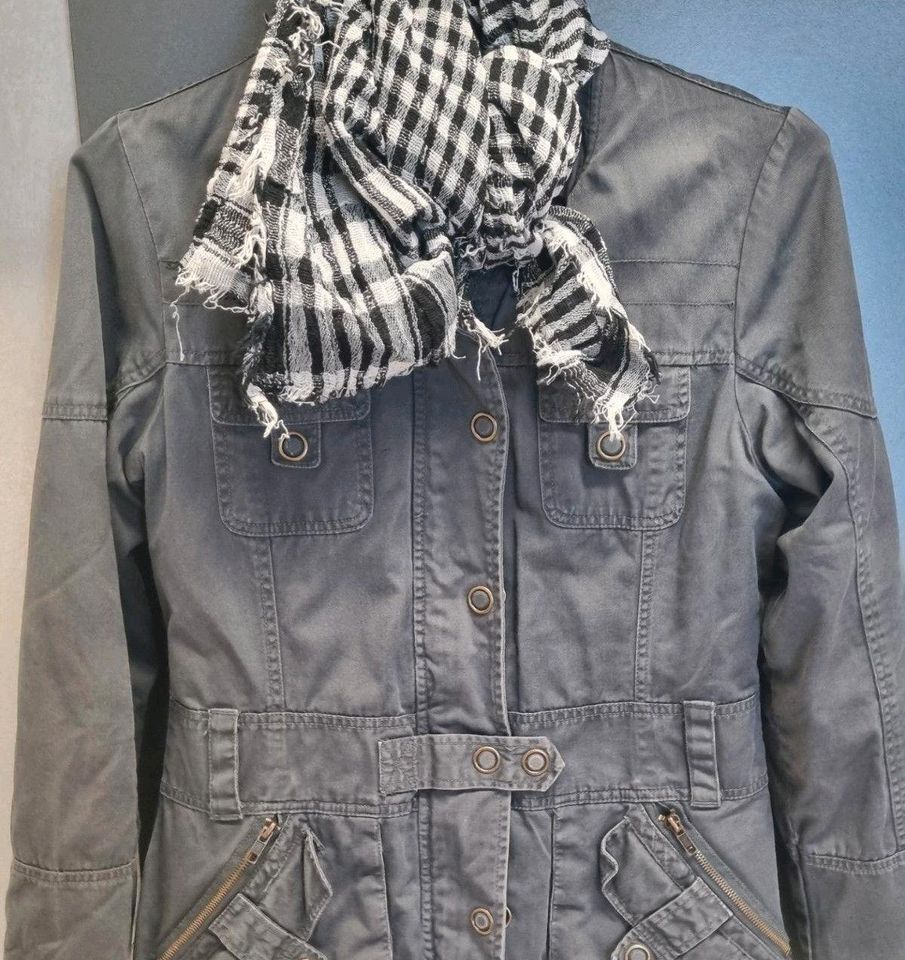 Jacke Vero Moda Gr. L grau in Oberkotzau