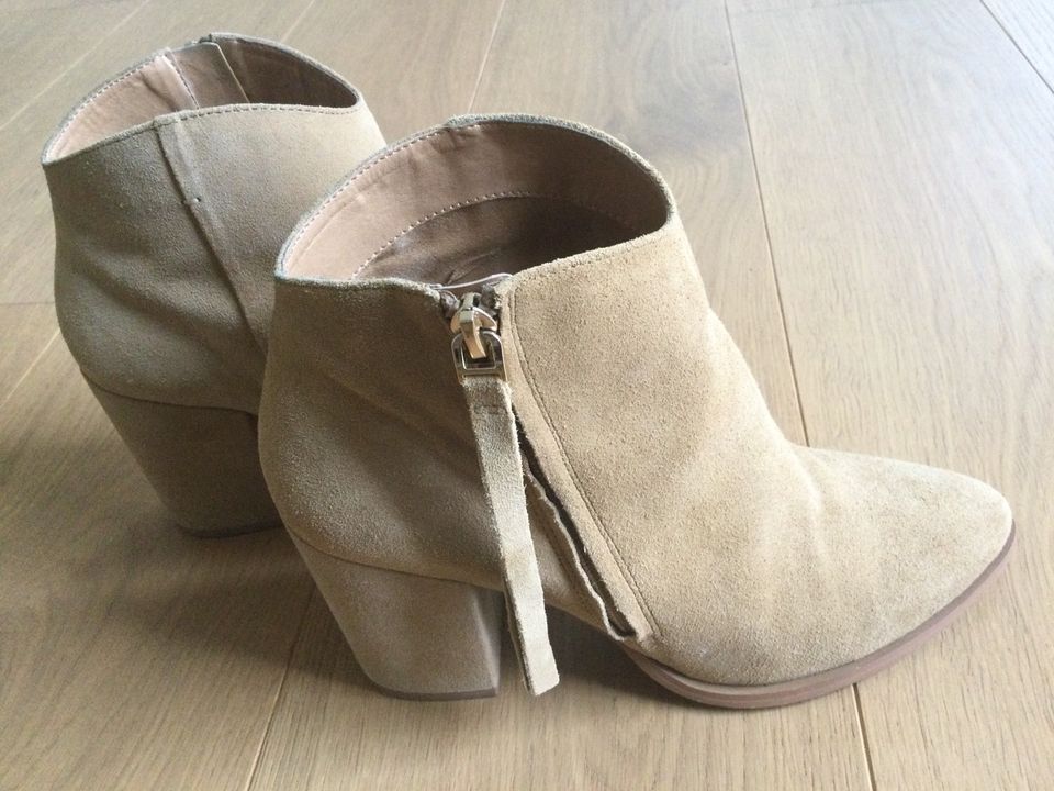 ANOTHER A Ankle Boots Stiefeletten Gr. 39 beige/camel in Bergrheinfeld