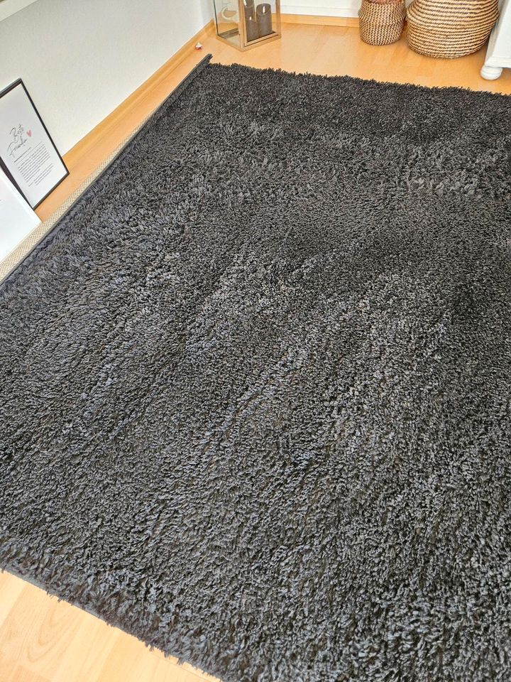 Teppich Hochfloor 200x290 schwarz in Cuxhaven