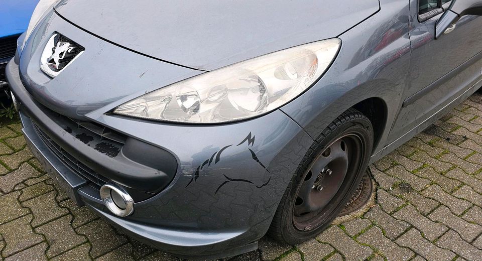 Peugeot 207 CC Schlachtfahrzeug Tür Kotflügel Stoßstange Achse in Mülheim (Ruhr)