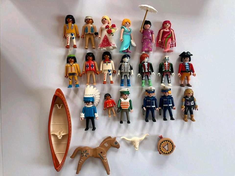 Playmobil  Figuren Indianer, Polizisten, Piraten, Pferde in Herscheid