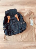 Original Burberry Rucksack Tasche schwarz gold braun Niedersachsen - Hameln Vorschau