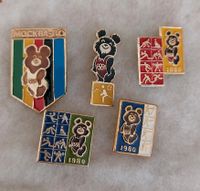 Schöne Sammlung Pins Anstecker Olympia Moskau 1980 Mischa Nordrhein-Westfalen - Hiddenhausen Vorschau