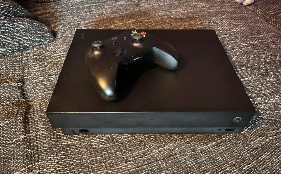 Xbox One X in Kleve