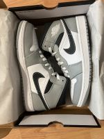 Air Jordan 1 Mid Light Smoke Grey Anthracite US11,5 | EU45,5 Hannover - Ricklingen Vorschau