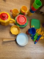 Kinder Tupperware Tupper 80Geschirr Besteck Tassen Becher Teller Schleswig-Holstein - Lübeck Vorschau