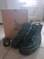 Dr. Martens Köln - Chorweiler Vorschau