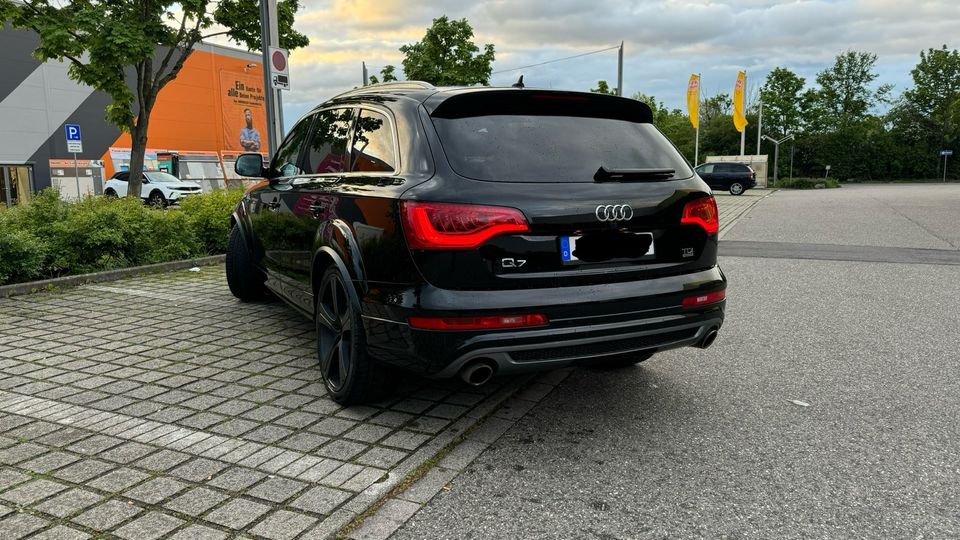 Verkaufe meine Audi q7 mit 7 sitzen in Wittlingen