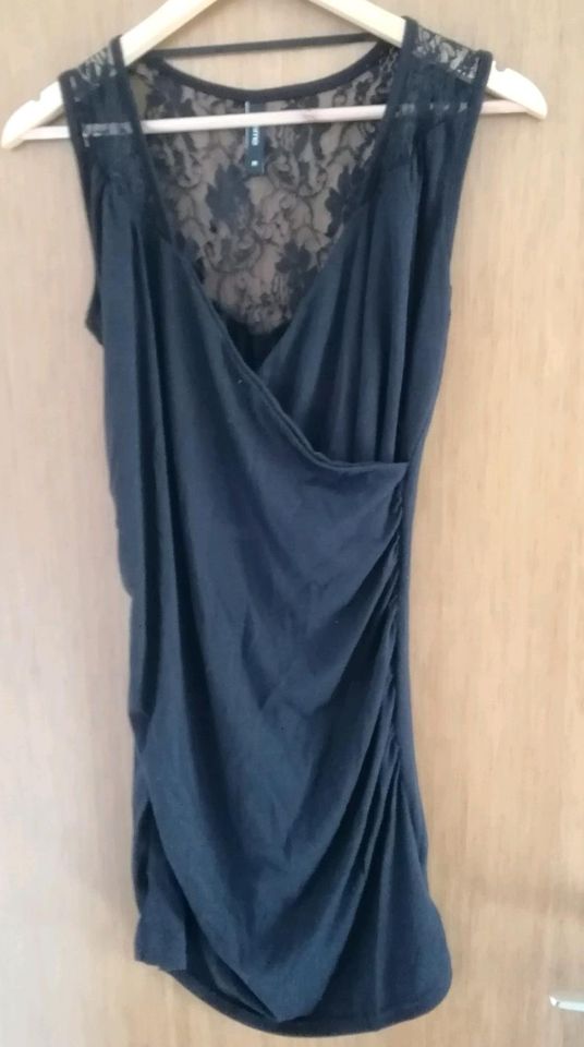 Luftiges schwarzes Kleid Größe M Sommerkleid in Nürtingen