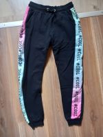 schwarze Jogging Sport Hose Gr. 146 Kinder Sachsen - Weißenberg Vorschau