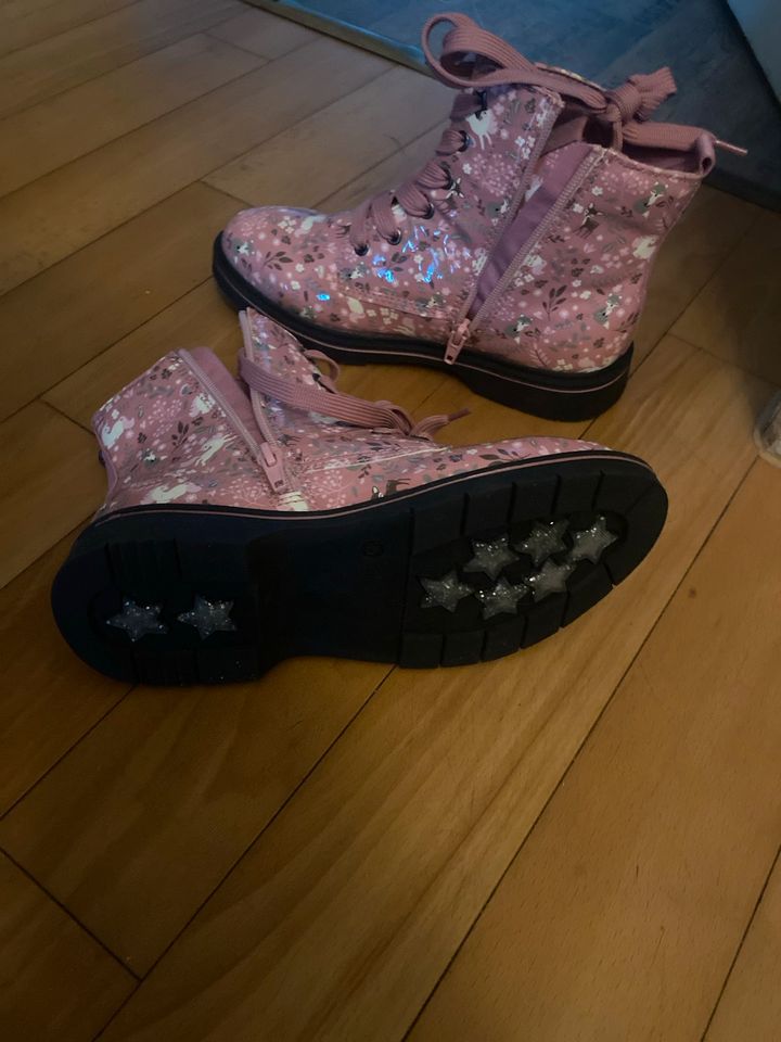 Schuhe Stiefel rosa Einhorn Größe 35, neu in Hamburg