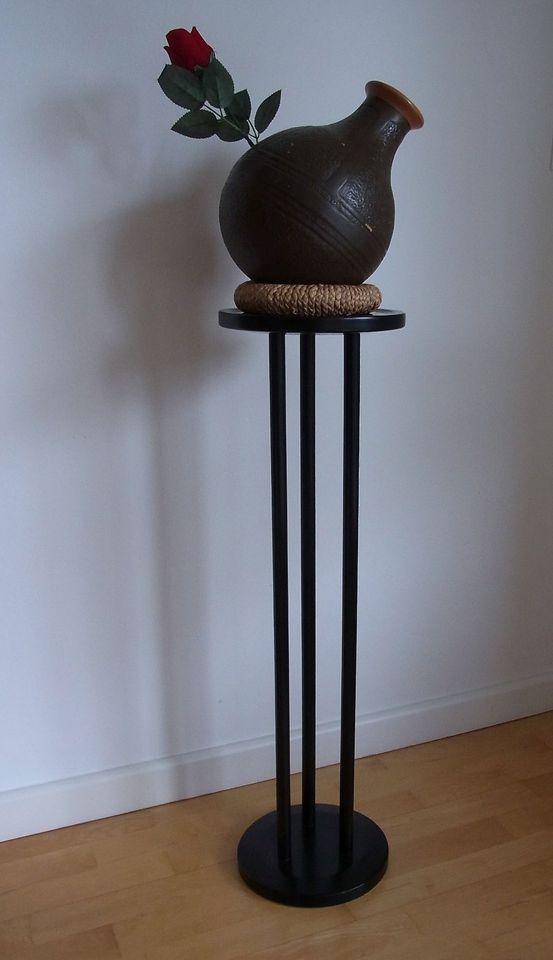 Dekorative Designer Blumensäule, schwarz, Holz, ca.80cm  X 22,5cm in Hamburg