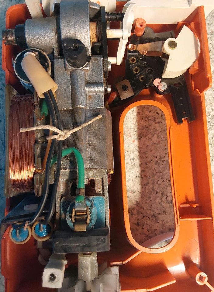 RG 28s Mixer Handrührgerät orange + Zubehör DDR gereinigt innen in Neuruppin