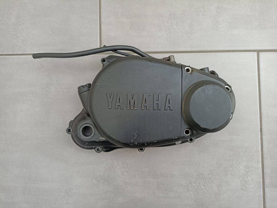Yamaha DT175 MX 2K4 Motordeckel Kupplungsdeckel Ölpumpendeckel in Pleystein