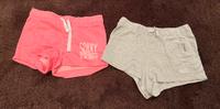 2 Shorts kurze Hosen 158-164 H&M grau und pink Nordrhein-Westfalen - Gütersloh Vorschau