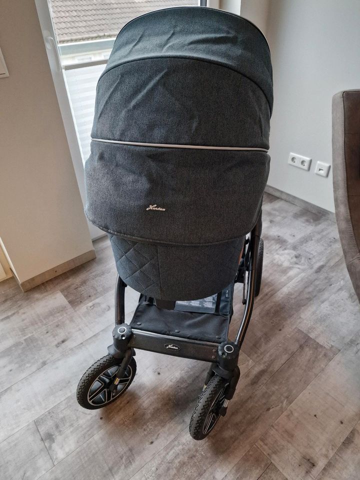 Hartan R1 Kinderwagen (nagelneu!) Mit Wanne und Sportsitz in Osterode am Harz