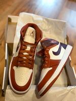 Nike Air Jordan 1 Mid in 44,5 Neu OVP Essen - Bredeney Vorschau