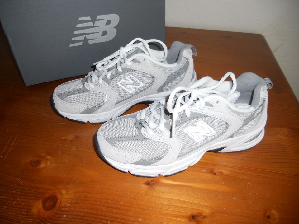 New Balance SneakerMR530CKraincloud 37,5/4,5 allerletztes Angebot in Bodenheim