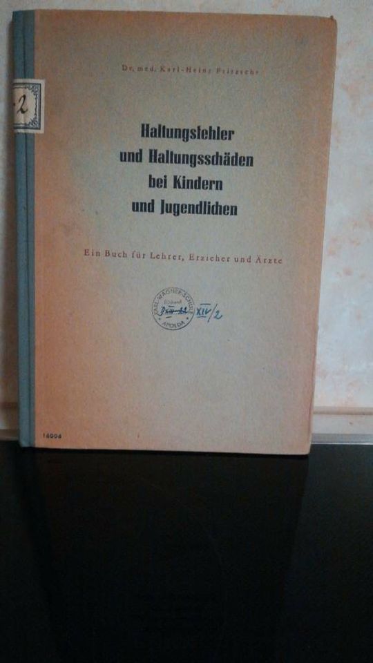 Haltungsfehler und Haltungsschäden bei Kindern 1954 in Apolda