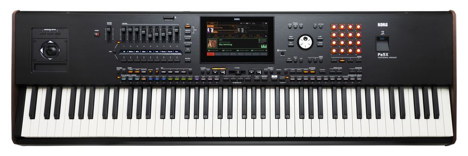 Korg Pa5X 88 International, Neuwertig, Tausch Möglich. in Hamburg