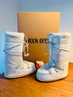 Moon Boots Hellgrau Gr. 39-41 Damen Niedersachsen - Göttingen Vorschau