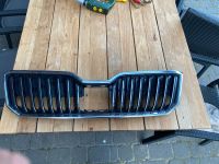 Skoda Superb 2017 3V0853653 B Frontgrill Frontgitter Grill Niedersachsen - Ahlerstedt Vorschau