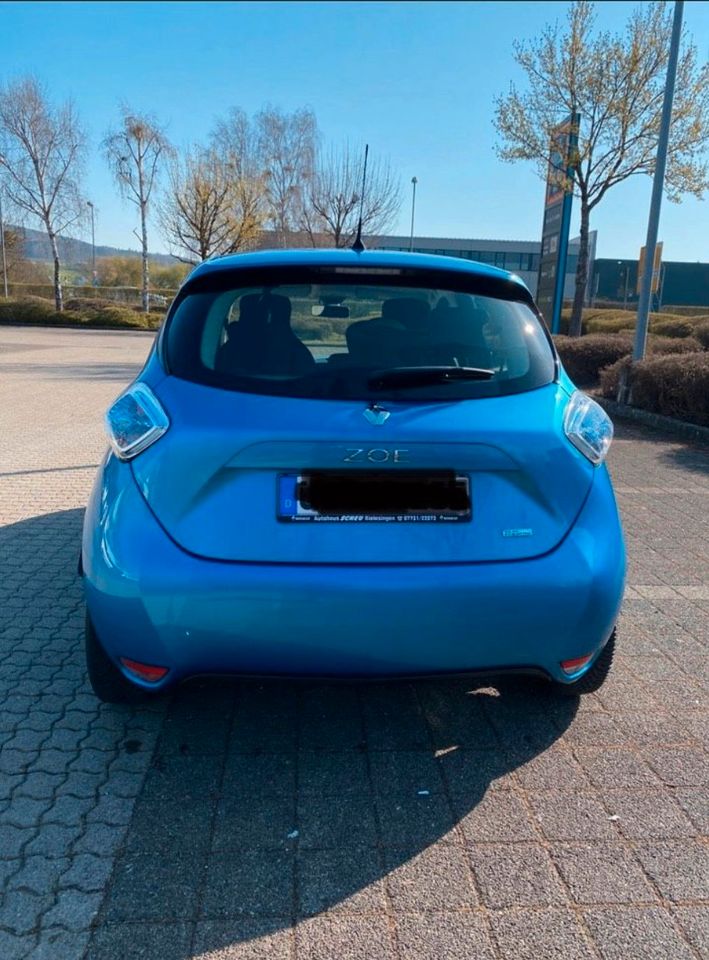 Renault ZOE 41 kWh, Batteriekauf, TÜV und Sommerreifen neu in Stuttgart