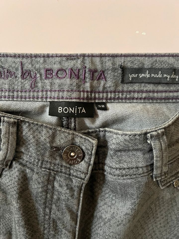 Bonita Hose Gr. 38 in Wunstorf