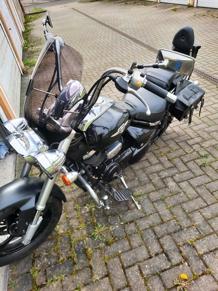 Suzuki Intruder M800 in Rostock