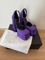 Versace | Plateau-Pumps Medusa Aevitas aus Satin Lila Gr.40 Bayern - Neusäß Vorschau