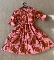 Total angesagtes Kleid  Q/S by s.Oliver Thüringen - Suhl Vorschau