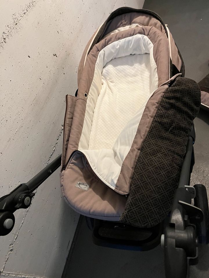 Kinderwagen(maxi-cosi) in Wasserburg