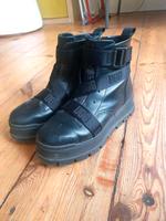 UGG Leder Stiefel / Boots (39) Berlin - Neukölln Vorschau