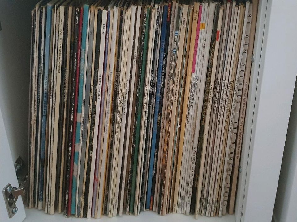 Sammlung Vinyl Schallplatten LP Singles CD auch Einzeln in Sarstedt