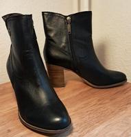 s.Oliver Stiefeletten, schwarz , Absatz 7,5cm, Gr. 39 Schleswig-Holstein - Rendsburg Vorschau