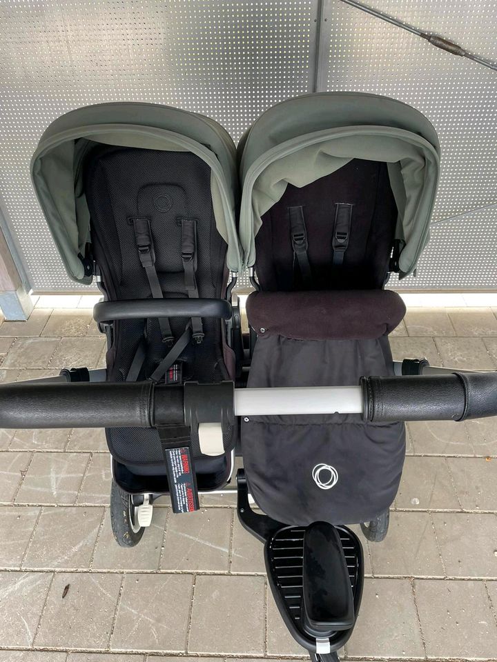 Bugaboo Donkey Geschwister Wagen in Kirchseeon