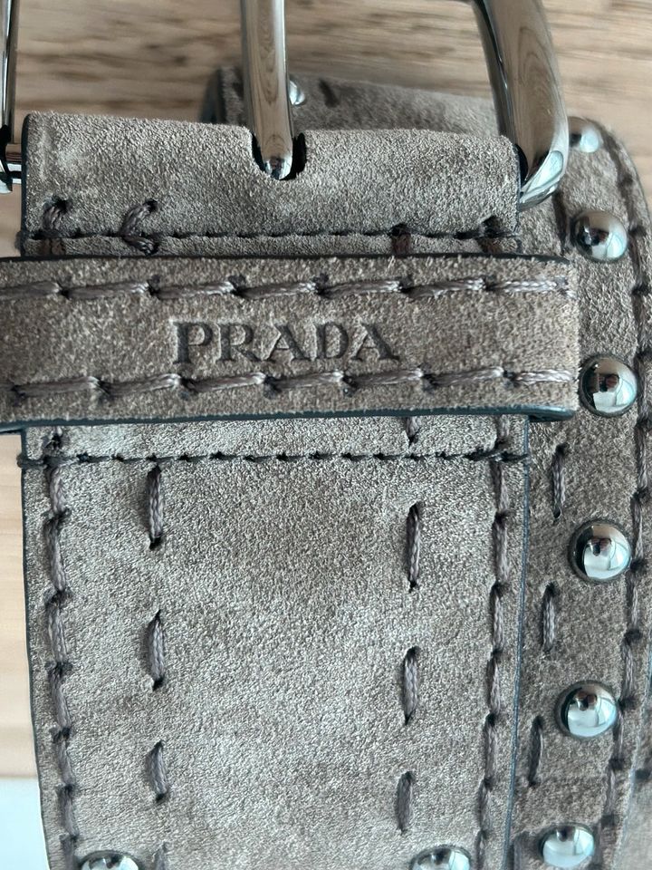 Prada Gürtel 85cm in Hamburg