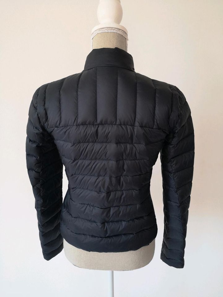 Übergangsjacke Gr S/M dunkelblau ZARA Women in Würzburg